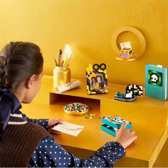 Lego Hogwarts™ Desktop Kit - Picture 4 of 9